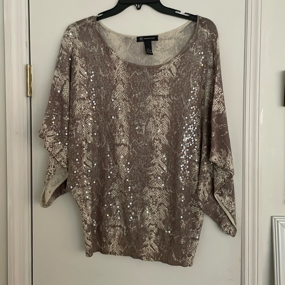 Tan & Crème Sequin Snake Skin Off-the-shoulder Shawl